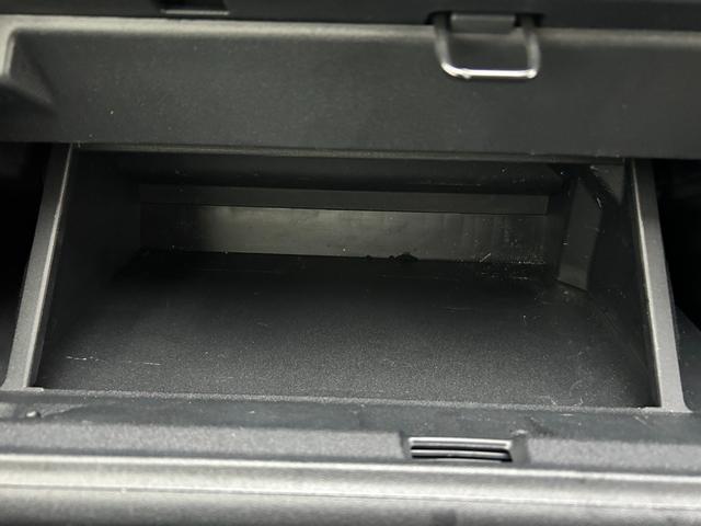 シエンタ Ｘ　衝突軽減・ビルトインＥＴＣ・Ｂカメ・Ｂｌｕｅｔｏｏｔｈ・純正ディスプレイオーディオ・フルセグＴＶ・ＬＥＤライト・クルーズコントロール・電動スライドドア・コーナーセンサー・レーンキープ・オートハイビーム（56枚目）