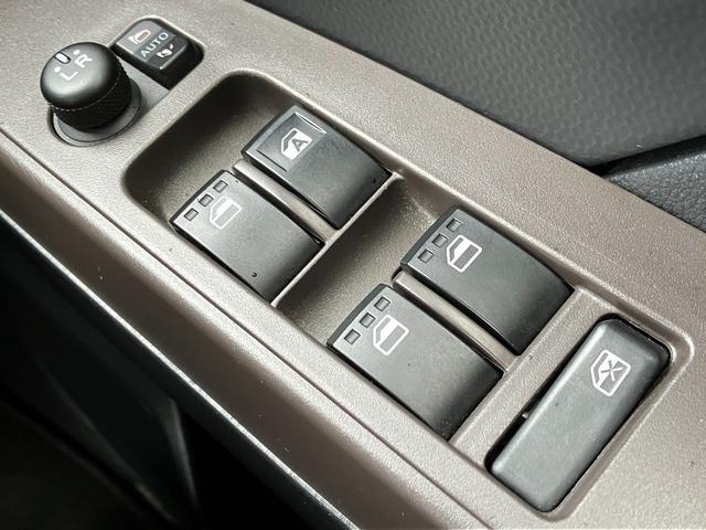 ルーミー Ｘ　衝突軽減ブレーキ・ＴＯＹＯＴＡ純正ナビ・Ｂｌｕｅｔｏｏｔｈ・バックカメラ・ビルトインＥＴＣ・プッシュスタート・オートマチックハイビーム・コーナーセンサー・オートエアコン・パワースライドドア・スマキー（37枚目）