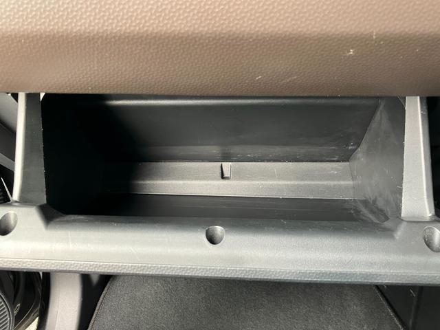 ルーミー Ｘ　衝突軽減ブレーキ・ＴＯＹＯＴＡ純正ナビ・Ｂｌｕｅｔｏｏｔｈ・バックカメラ・ビルトインＥＴＣ・プッシュスタート・オートマチックハイビーム・コーナーセンサー・オートエアコン・パワースライドドア・スマキー（60枚目）