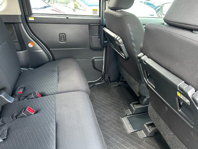 ルーミー Ｇ　衝突軽減ブレーキ・バックカメラ・ＥＴＣ・レーンキープ・社外ナビ・両側電動スライドドア・コーナーセンサー・オートハイビーム・Ｂｌｕｅｔｏｏｔｈ・クルコン・シートヒーター・スマートキー・プッシュスタート（52枚目）