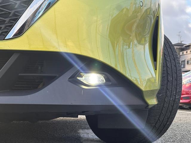 ノート X エマージェンシーブレーキ・純正ナビ・クルーズコントロール・アラウンドビューモニター・電子パーキング・ブレーキホールド・ワイヤレス充電・障害物センサー・デジタルインナーミラー・ビルドインETC・ドラレコ(13枚目)