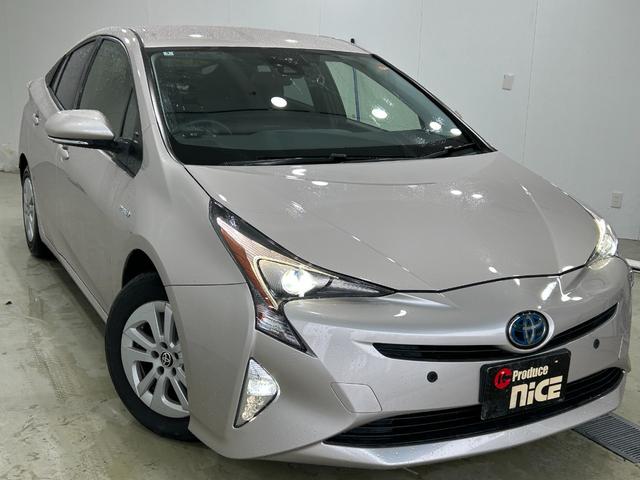 プリウス S トヨタセーフティセンス・トヨタ純正9型ナビ・前後ドラレコ・バックカメラ・ETC・Bluetooth・フルセグTV・クルコン・純正アルミ・LEDヘッド・フォグ・コーナーセンサー・プッシュスタート(6枚目)