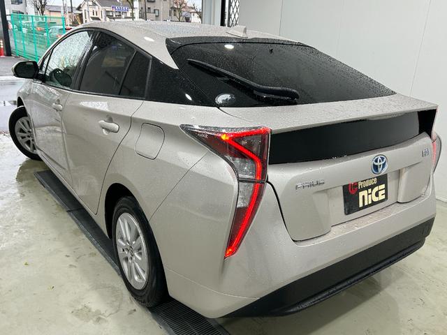 プリウス S トヨタセーフティセンス・トヨタ純正9型ナビ・前後ドラレコ・バックカメラ・ETC・Bluetooth・フルセグTV・クルコン・純正アルミ・LEDヘッド・フォグ・コーナーセンサー・プッシュスタート(21枚目)