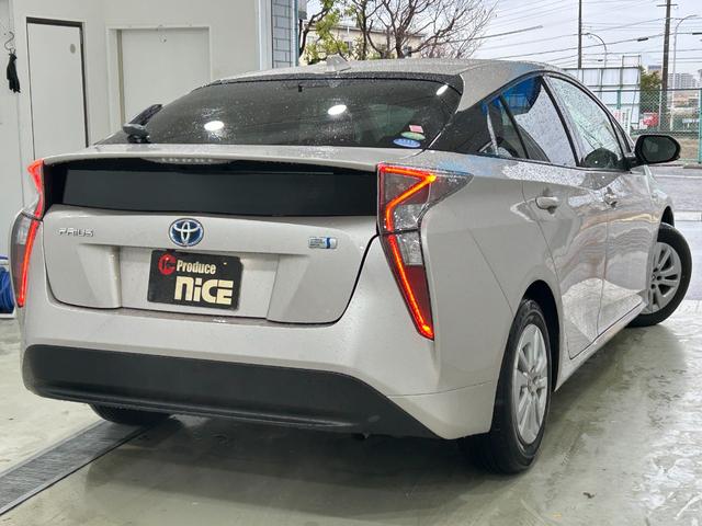 プリウス S トヨタセーフティセンス・トヨタ純正9型ナビ・前後ドラレコ・バックカメラ・ETC・Bluetooth・フルセグTV・クルコン・純正アルミ・LEDヘッド・フォグ・コーナーセンサー・プッシュスタート(33枚目)