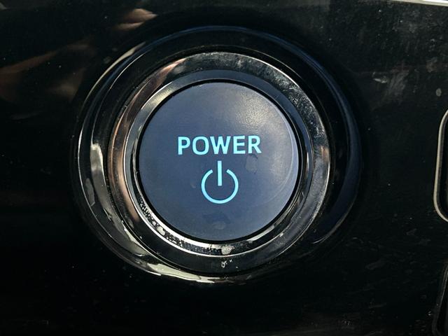 プリウス S トヨタセーフティセンス・トヨタ純正9型ナビ・前後ドラレコ・バックカメラ・ETC・Bluetooth・フルセグTV・クルコン・純正アルミ・LEDヘッド・フォグ・コーナーセンサー・プッシュスタート(35枚目)