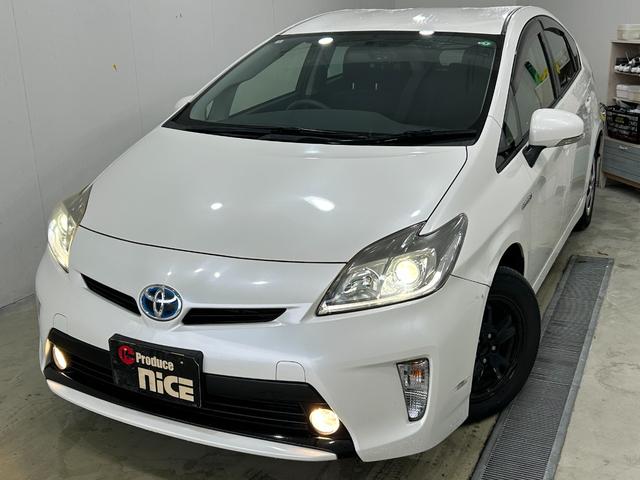 プリウス Ｓ　トヨタ純正ナビ・バックカメラ・ビルトインＥＴＣ・ＨＩＤヘッド・Ｂｌｕｅｔｏｏｔｈ・前後ドラレコ・プッシュスタート・スマートキー・純正アルミ・フォグランプ・ワンセグＴＶ・オートエアコン・電動格納ミラー（27枚目）