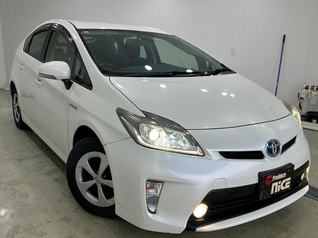 プリウス Ｓ　トヨタ純正ナビ・バックカメラ・ビルトインＥＴＣ・ＨＩＤヘッド・Ｂｌｕｅｔｏｏｔｈ・前後ドラレコ・プッシュスタート・スマートキー・純正アルミ・フォグランプ・ワンセグＴＶ・オートエアコン・電動格納ミラー（65枚目）