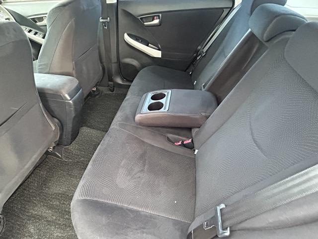 プリウス Sツーリングセレクション TOYOTA純正ナビ・ドラレコ・バックカメラ・ETC・Bluetooth・LEDヘッドライト・オートエアコン・純正ツーリングホイール・スマートキー・プッシュスタート・ヘッドライトウォッシャー・フルセグ(56枚目)