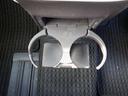 運転席と助手席の間にドリンクホルダーがありとっても便利です!