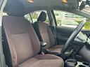 【運転席】運転手と助手席にやさしい装備ヘッドレスト!頭を支えてくれます。