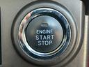 【プッシュスタート】ブレーキを踏みながら押す事でエンジンがかかります！カバン等からスマートキーを取り出さなくても、ドアの施錠・解錠も出来ます♪