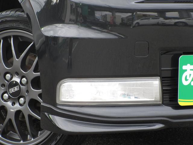 カスタム RS 純正SDナビ(CD/DVD/フルセグ/BluetoothAudio/SDカード/録音機能) 禁煙車 HIDヘッドライト フォグランプ スマートキー アイドリングストップ ETC 純正15インチAW(12枚目)