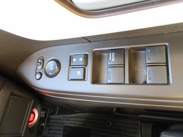 Ｎ－ＢＯＸ Ｇホンダセンシング　ホンダセンシング　社外ナビ（ＣＤ　ＤＶＤ　ワンセグ）Ｂカメラ　Ｐセンサー　電子パーキング　ブレーキホールド　ＵＳＢ端子　スマートキー　Ｐスタート　オートライト　クルコン（31枚目）