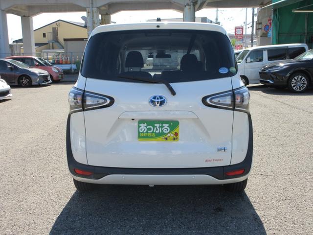 シエンタ ハイブリッドG ワンオーナー車・ハイブリッド・社外6型ナビ(CD DVD BT フルセグ)両側パワスラ・Bカメラ・ETC・ドラレコ・100V電源・オートLEDライト(3枚目)