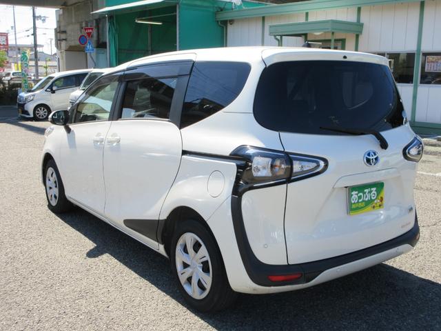 シエンタ ハイブリッドG ワンオーナー車・ハイブリッド・社外6型ナビ(CD DVD BT フルセグ)両側パワスラ・Bカメラ・ETC・ドラレコ・100V電源・オートLEDライト(9枚目)