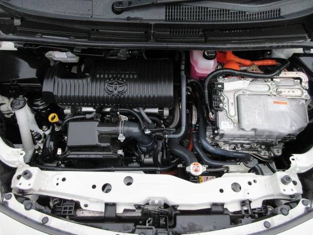 シエンタ ハイブリッドG ワンオーナー車・ハイブリッド・社外6型ナビ(CD DVD BT フルセグ)両側パワスラ・Bカメラ・ETC・ドラレコ・100V電源・オートLEDライト(16枚目)