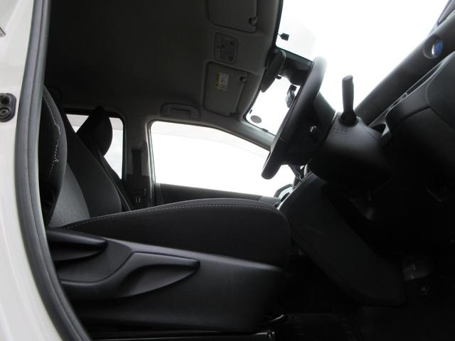 シエンタ ハイブリッドG ワンオーナー車・ハイブリッド・社外6型ナビ(CD DVD BT フルセグ)両側パワスラ・Bカメラ・ETC・ドラレコ・100V電源・オートLEDライト(33枚目)