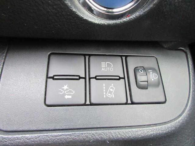 シエンタ ハイブリッドG ワンオーナー車・ハイブリッド・社外6型ナビ(CD DVD BT フルセグ)両側パワスラ・Bカメラ・ETC・ドラレコ・100V電源・オートLEDライト(37枚目)