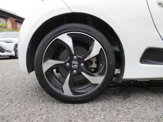 Ｓ６６０ α　６ＭＴ・純正ポータブルディスプレイ（ＵＳＢ　・ＨＤＭＩ）Ｂカメラ・ＥＴＣ・オープンカー・ドラレコ・クルコン・ステリモ・オートＡＣ・オートＬＥＤライト・レザー調シートカバー・純正アルミホイール（19枚目）