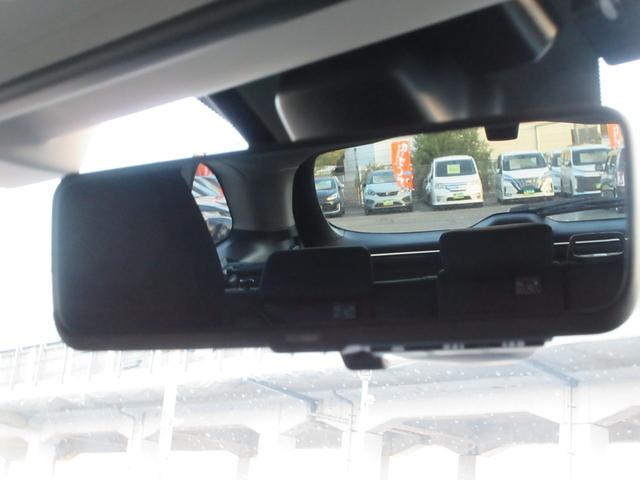 毎日全国のオートオークション会場から厳選した車を仕入れしております！プロの査定士の検査を受けた車を仕入れ、入庫後も社員が１台１台を走行チェックや状態確認・装備確認などを入念に行います。