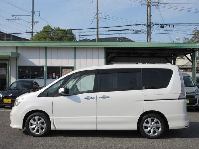 セレナ ハイウェイスター　ワンオーナー　ユーザー買取　純正ナビ（ＣＤ／ＤＶＤ／ＢＴ／ＲＥＣ）Ｂカメラ　ドラレコ　ＥＴＣ　クルーズコントロール　ステアリングリモコン　両側パワースライドドア　オートライトＨＩＤ　純正１６インチＡＷ（5枚目）