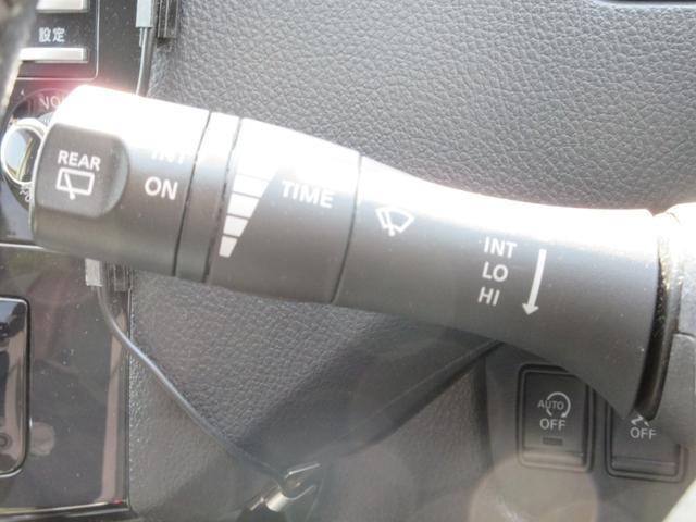 セレナ ハイウェイスター　ワンオーナー　ユーザー買取　純正ナビ（ＣＤ／ＤＶＤ／ＢＴ／ＲＥＣ）Ｂカメラ　ドラレコ　ＥＴＣ　クルーズコントロール　ステアリングリモコン　両側パワースライドドア　オートライトＨＩＤ　純正１６インチＡＷ（28枚目）