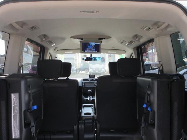 セレナ ハイウェイスター　ワンオーナー　ユーザー買取　純正ナビ（ＣＤ／ＤＶＤ／ＢＴ／ＲＥＣ）Ｂカメラ　ドラレコ　ＥＴＣ　クルーズコントロール　ステアリングリモコン　両側パワースライドドア　オートライトＨＩＤ　純正１６インチＡＷ（42枚目）