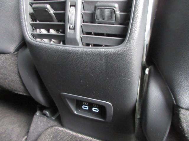 カローラクロス ハイブリッド　Ｚ　モデリスタ・４ＷＤ・１０．５型Ｄオーディオ・全方位カメラ・ＥＴＣ２．０・前後ドラレコ・ＰＷテールゲート・ハンドル・シートヒーター・ＡＣ１００Ｖ電源・ＰＷシート・シーケンシャル（48枚目）