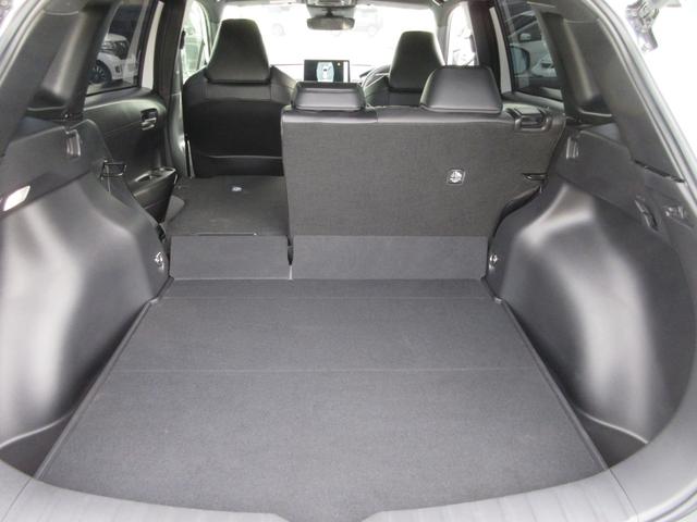 カローラクロス ハイブリッド　Ｚ　モデリスタ・４ＷＤ・１０．５型Ｄオーディオ・全方位カメラ・ＥＴＣ２．０・前後ドラレコ・ＰＷテールゲート・ハンドル・シートヒーター・ＡＣ１００Ｖ電源・ＰＷシート・シーケンシャル（50枚目）