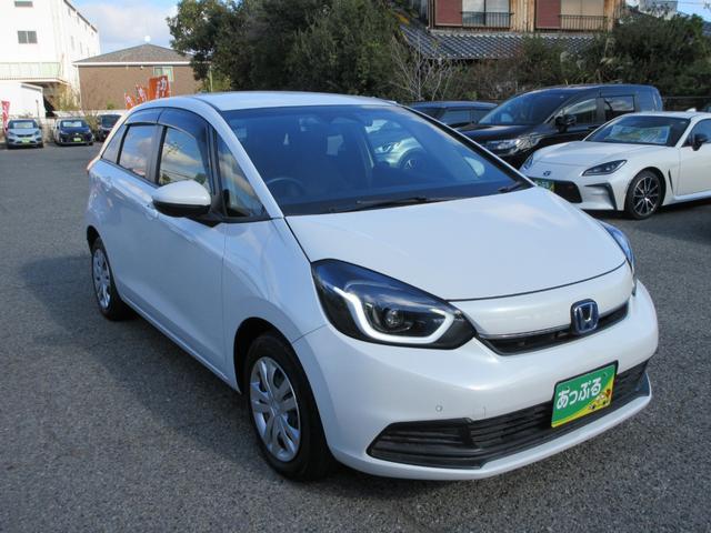 フィット e:HEVホーム 純正Dオーディオ(CD/DVD/SD/フルセグ/USB)前後+車内純正ドラレコ・Bカメラ・ホンダセンシング・ETC・クルコン・禁煙車・ハーフレザーシート・電子パーキング・オートホールド(6枚目)