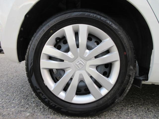 フィット e:HEVホーム 純正Dオーディオ(CD/DVD/SD/フルセグ/USB)前後+車内純正ドラレコ・Bカメラ・ホンダセンシング・ETC・クルコン・禁煙車・ハーフレザーシート・電子パーキング・オートホールド(20枚目)