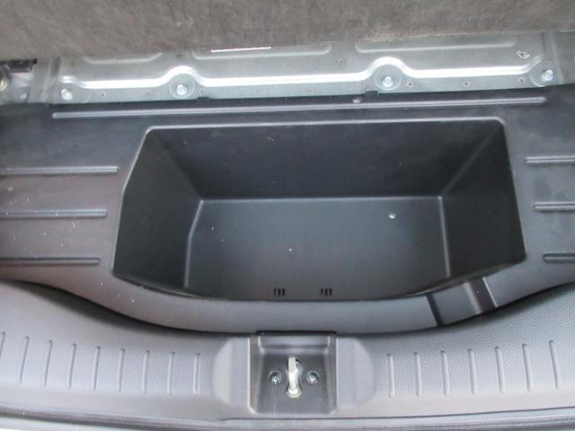 フィット e:HEVホーム 純正Dオーディオ(CD/DVD/SD/フルセグ/USB)前後+車内純正ドラレコ・Bカメラ・ホンダセンシング・ETC・クルコン・禁煙車・ハーフレザーシート・電子パーキング・オートホールド(46枚目)