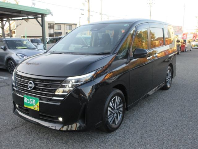 セレナ ハイウェイスターＶ　純正１２．３インチＤオーディオ　１１インチ後席モニター　全方位Ｃ　ＥＴＣ２．０　ドラレコ前後　クルコン　ステリモ　前後シートヒーター　両側パワスラ　シートバックテーブル　純正マット／バイザー／１６ＡＷ（7枚目）