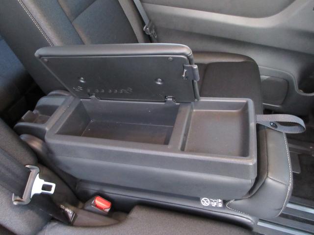 セレナ ハイウェイスターＶ　純正１２．３インチＤオーディオ　１１インチ後席モニター　全方位Ｃ　ＥＴＣ２．０　ドラレコ前後　クルコン　ステリモ　前後シートヒーター　両側パワスラ　シートバックテーブル　純正マット／バイザー／１６ＡＷ（57枚目）