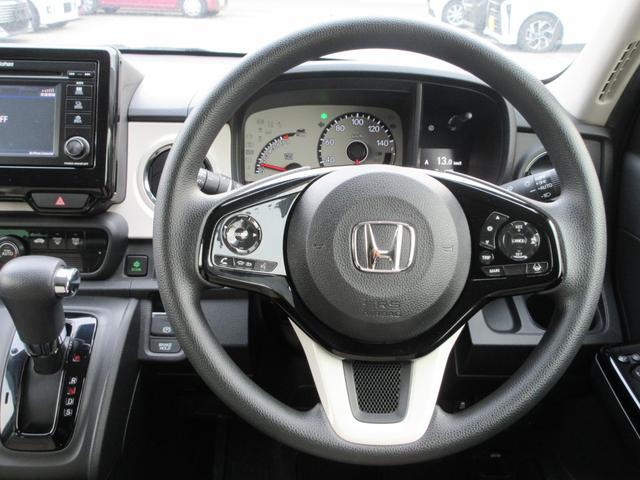 Ｎ－ＯＮＥ オリジナル　純正Ｄオーディオ（ＣＤ／ＤＶＤ／ＢＴ／ワンセグ）Ｂカメラ・ホンダセンシング・クルコン・ハーフレザーシート・ステリモ・電子パーキング・ブレーキホールド・オートＡＣ・オートＬＥＤ・純正マット（16枚目）
