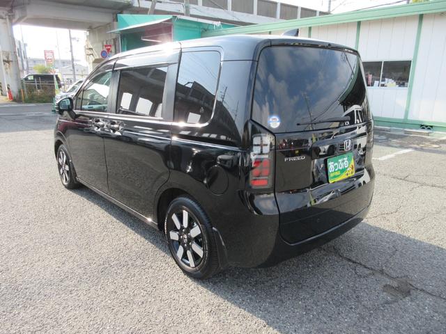 フリード ｅ：ＨＥＶエアー　ＥＸ　純正８型Ｄオーディオ（ＢＴ・ＵＳＢ）ホンダセンシング・両側パワスラ・禁煙車・ＥＴＣ・前席シートヒーター・後席ＵＳＢ端子・オートホールド・リアサンシェード・ブラインドスポットモニター（9枚目）