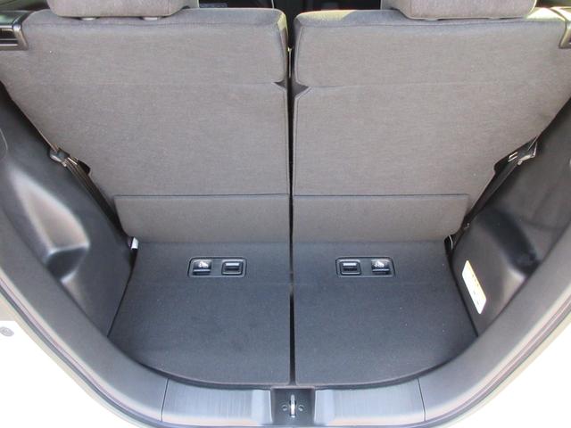 N-BOXカスタム L 純正ナビ・両側パワスラ・前後+車内ドラレコ・ETC・シートバックテーブル・リアサンシェード・Bカメラ・ホンダセンシング・前席シートヒーター・USB端子・禁煙車・クルコン・ステリモ(18枚目)