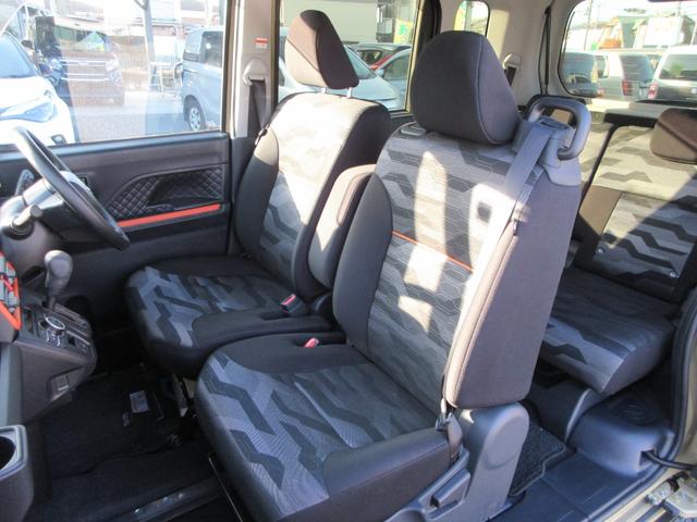 タント ファンクロス 社外ナビ・両側パワスラ・禁煙車・衝突軽減ブレーキ・ルーフレール・前席シートヒーター・リアサンシェード・シートバックテーブル・オートホールド・前後席USB端子・純正マット(13枚目)