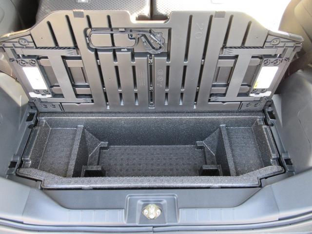 タント ファンクロス 社外ナビ・両側パワスラ・禁煙車・衝突軽減ブレーキ・ルーフレール・前席シートヒーター・リアサンシェード・シートバックテーブル・オートホールド・前後席USB端子・純正マット(47枚目)