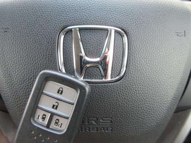 フリードハイブリッド ハイブリッド・Gホンダセンシング ナビ(CD・DVD・SD・BT・REC・フルセグ・USB)両側パワスラ・前後ドラレコ・禁煙車・ETC・Bカメラ・前席シートヒーター・オートワイパー・ホンダセンシング・リアサンシェード・USB(25枚目)