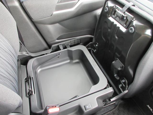 ソリオ ハイブリッドMX 純正9型ナビ(DVD・CD・BT・フルセグ・アップルカープレイ・アンドロイドオート)両側パワスラ・全方位カメラ・前後ドラレコ・シートバックテーブル・リアサンシェード・前席シートヒーター(46枚目)