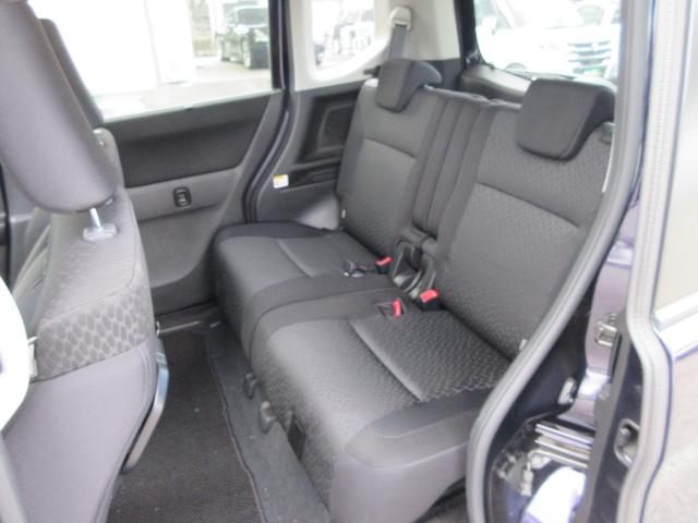 ソリオバンディット ハイブリッドMV ワンオーナー・ユーザー買取・社外8型ナビ・両側スライド・ETC・禁煙車・Bカメラ・前席シートヒーター・シートバックテーブル・リアサンシェード・デュアルカメラブレーキサポート(14枚目)