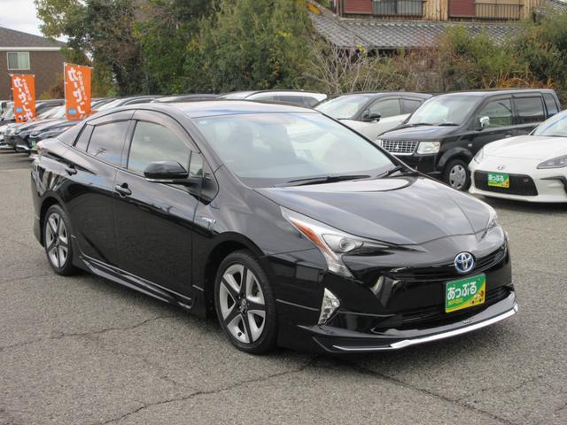 プリウス Ｓツーリングセレクション　モデリスタ・社外ナビ（ＣＤ・ＤＶＤ・ＳＤ・ＢＴ・フルセグ）禁煙車・ＥＴＣ・ドラレコ・Ｂカメラ・前席シートヒーター・レザーシート・純正１７インチアルミ・オートＡＣ・オートＬＥＤライト・フォグ（6枚目）