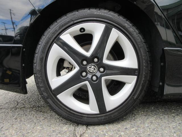 プリウス Ｓツーリングセレクション　モデリスタ・社外ナビ（ＣＤ・ＤＶＤ・ＳＤ・ＢＴ・フルセグ）禁煙車・ＥＴＣ・ドラレコ・Ｂカメラ・前席シートヒーター・レザーシート・純正１７インチアルミ・オートＡＣ・オートＬＥＤライト・フォグ（20枚目）