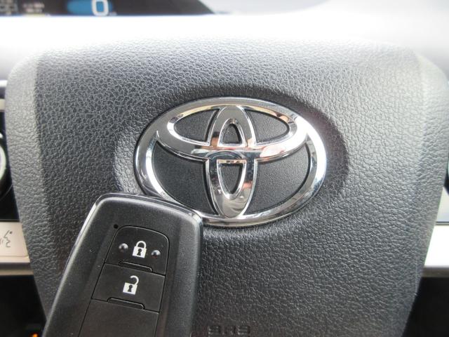 プリウス Ｓツーリングセレクション　モデリスタ・社外ナビ（ＣＤ・ＤＶＤ・ＳＤ・ＢＴ・フルセグ）禁煙車・ＥＴＣ・ドラレコ・Ｂカメラ・前席シートヒーター・レザーシート・純正１７インチアルミ・オートＡＣ・オートＬＥＤライト・フォグ（27枚目）