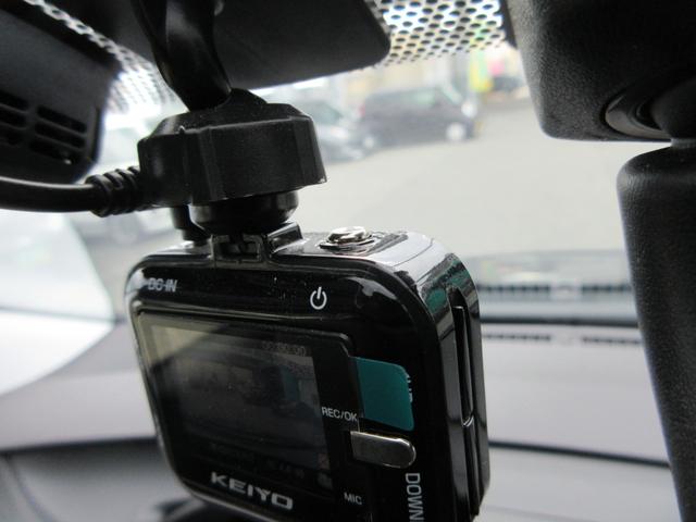 プリウス Ｓツーリングセレクション　モデリスタ・社外ナビ（ＣＤ・ＤＶＤ・ＳＤ・ＢＴ・フルセグ）禁煙車・ＥＴＣ・ドラレコ・Ｂカメラ・前席シートヒーター・レザーシート・純正１７インチアルミ・オートＡＣ・オートＬＥＤライト・フォグ（36枚目）