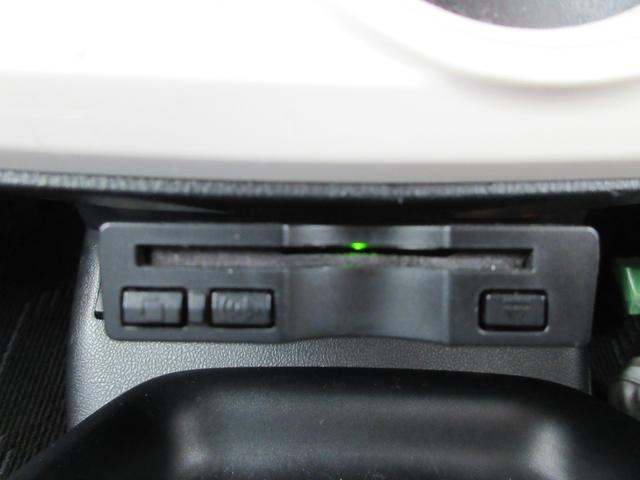 プリウス Ｓツーリングセレクション　モデリスタ・社外ナビ（ＣＤ・ＤＶＤ・ＳＤ・ＢＴ・フルセグ）禁煙車・ＥＴＣ・ドラレコ・Ｂカメラ・前席シートヒーター・レザーシート・純正１７インチアルミ・オートＡＣ・オートＬＥＤライト・フォグ（37枚目）