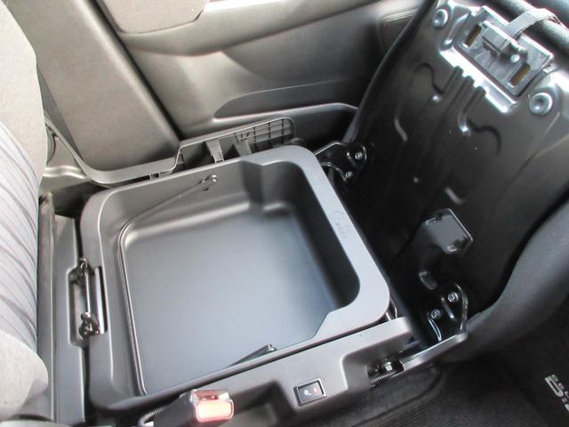 デリカＤ：２ ハイブリッドＭＺ　全方位カメラパッケージ　純正９型ナビ（ＣＤ・ＤＶＤ・ＢＴ・フルセグ・スマートフォンリンク）全方位カメラ・両側パワスラ・前後ドラレコ・ＥＴＣ２．０・シートヒーター・シートバックテーブル・リアサンシェード・禁煙車（48枚目）