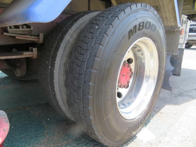 コンドル ２．９トン　－３０度設定　冷蔵冷凍　格納ＰＧ　サイドドア　３０分で前－７度／後－５度　６ＭＴ　２１０馬力　観音扉　ベッド　ラッシングレール２段　バックカメラ　最大昇降１０００ｋｇ　ＰＧリモコン有　荷寸５７９－２０７－２０５　ＰＧ面縦１４８（１５５）－横１８１（33枚目）