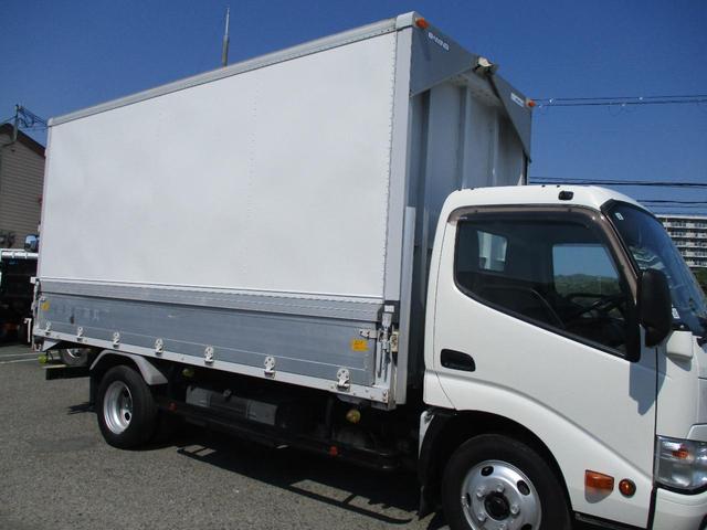 トヨエース ３トン　パネルウイング　荷寸４２９－１７８－２１２　５速ＭＴ　バックカメラ　ラッシングレール２段　床フック左右６箇所ずつ　ＡＢＳ　左電格ミラー　２トンウイング　２トン車　アシストアイドルアップ　ＥＣＯＭＯＤＥ　Ｂカメラ　２トンベース　パネル　ウイング（11枚目）